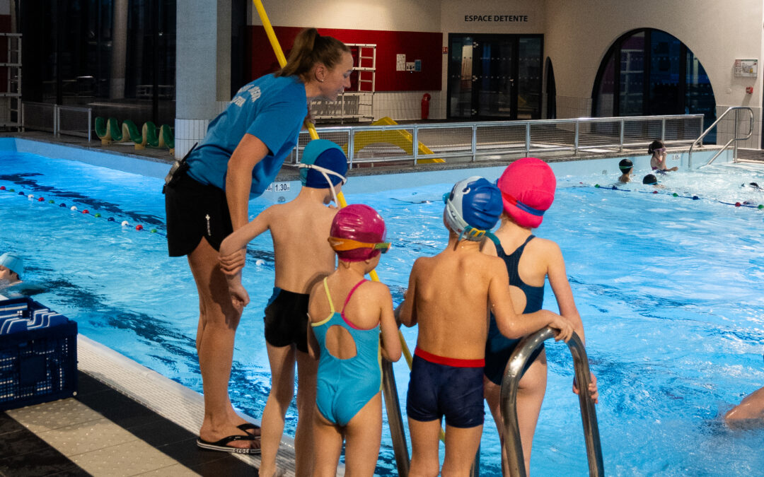 💦🏊 STAGES NATATION ENFANTS &ndash; VACANCES DE LA TOUSSAINT ! 🍂